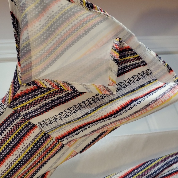 Womens Dress Shirt Robert Lewis NWOT - Picture 3 of 4